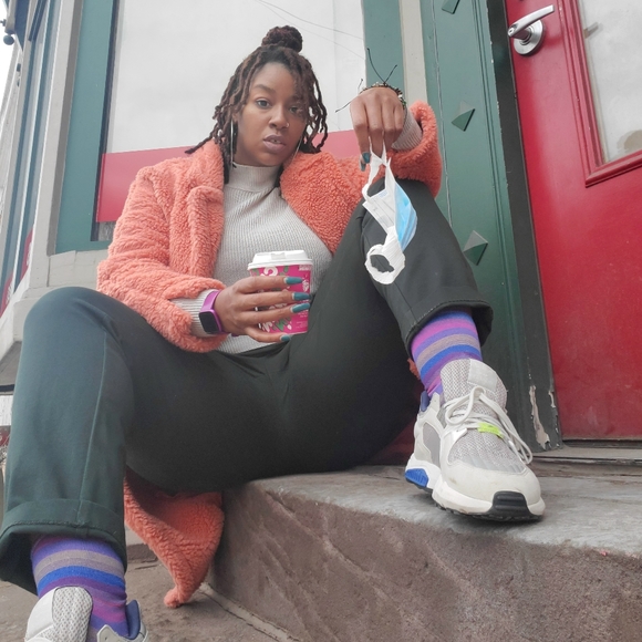 Meet your Posher, Yan - Picture 6 of 6